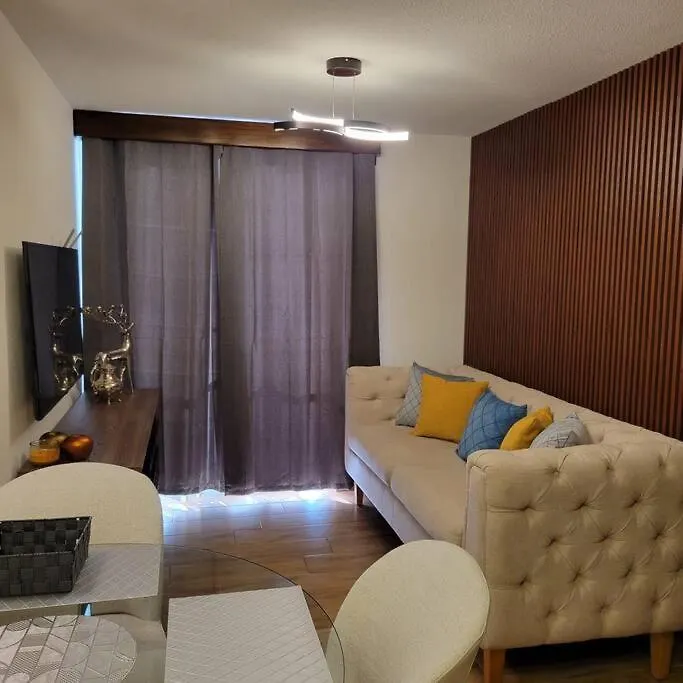 Elegante Apartamento Cerca De Embajada De Los Eeuu Y Cayala Guatemala City