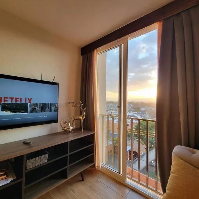Elegante Apartamento Cerca De Embajada De Los Eeuu Y Cayala Guatemala City Guatemala